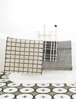 Masha Mat -TableTrove Sales Store 20190718 10thst home day 221953 low 2 ee5eac15 86f3 47f9 a203 f313949c73e5