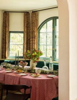 Soho Tablecloth By Heather Taylor Home -TableTrove Sales Store 20210804 HOLIDAY212128 SITECROP