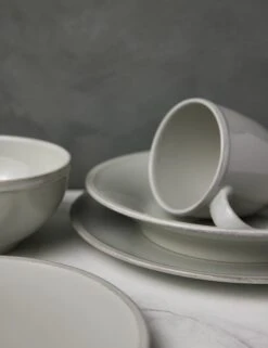 Friso Dinnerware 5-Piece Place Setting By Costa Nova -TableTrove Sales Store CostaNovaFrisoDinnerware Gray 5 PiecePlaceSetting 4