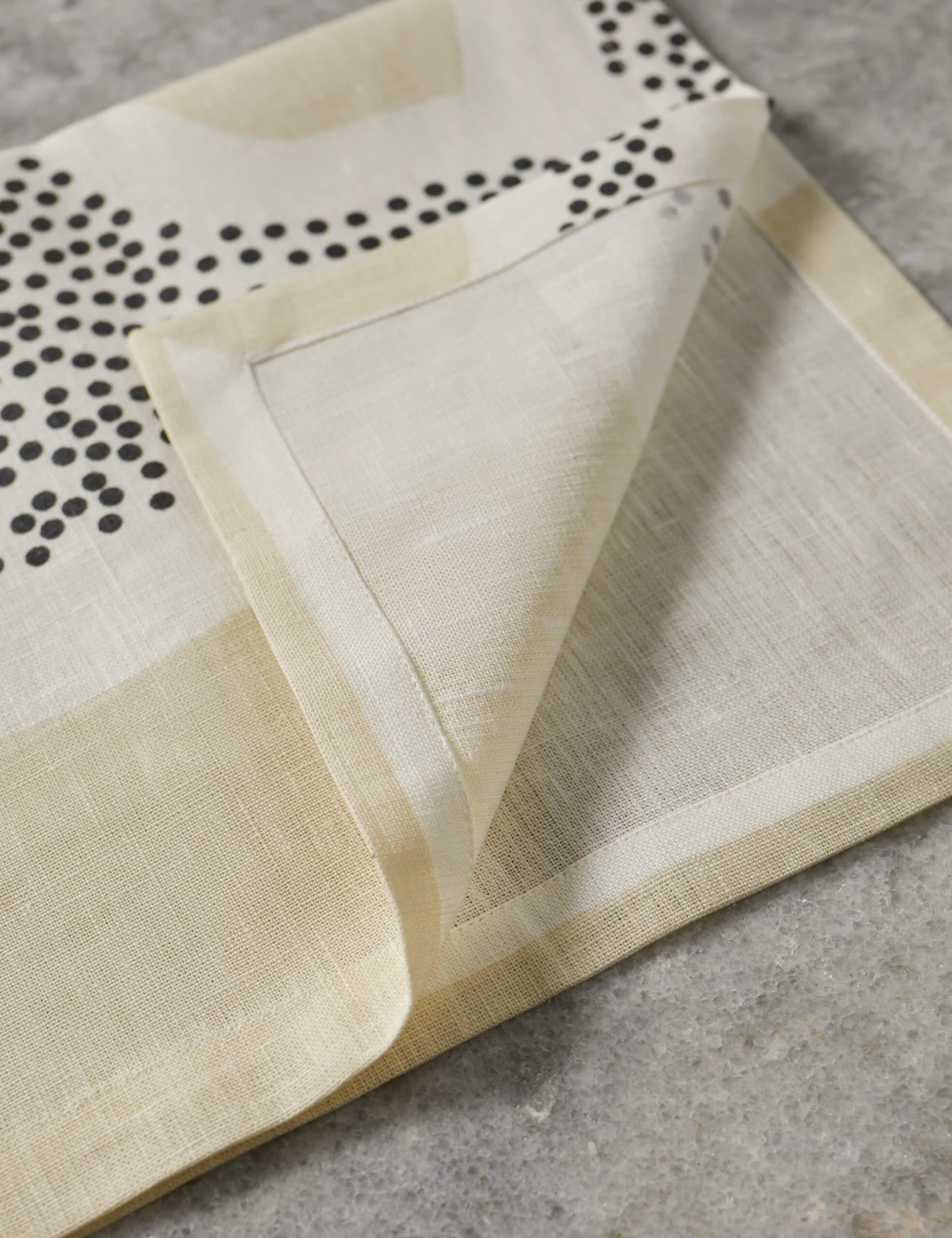 Course Linen Napkins (Set Of 4) By Hadiya Williams 7 Course Linen Napkins (Set Of 4) By Hadiya Williams - Image 5