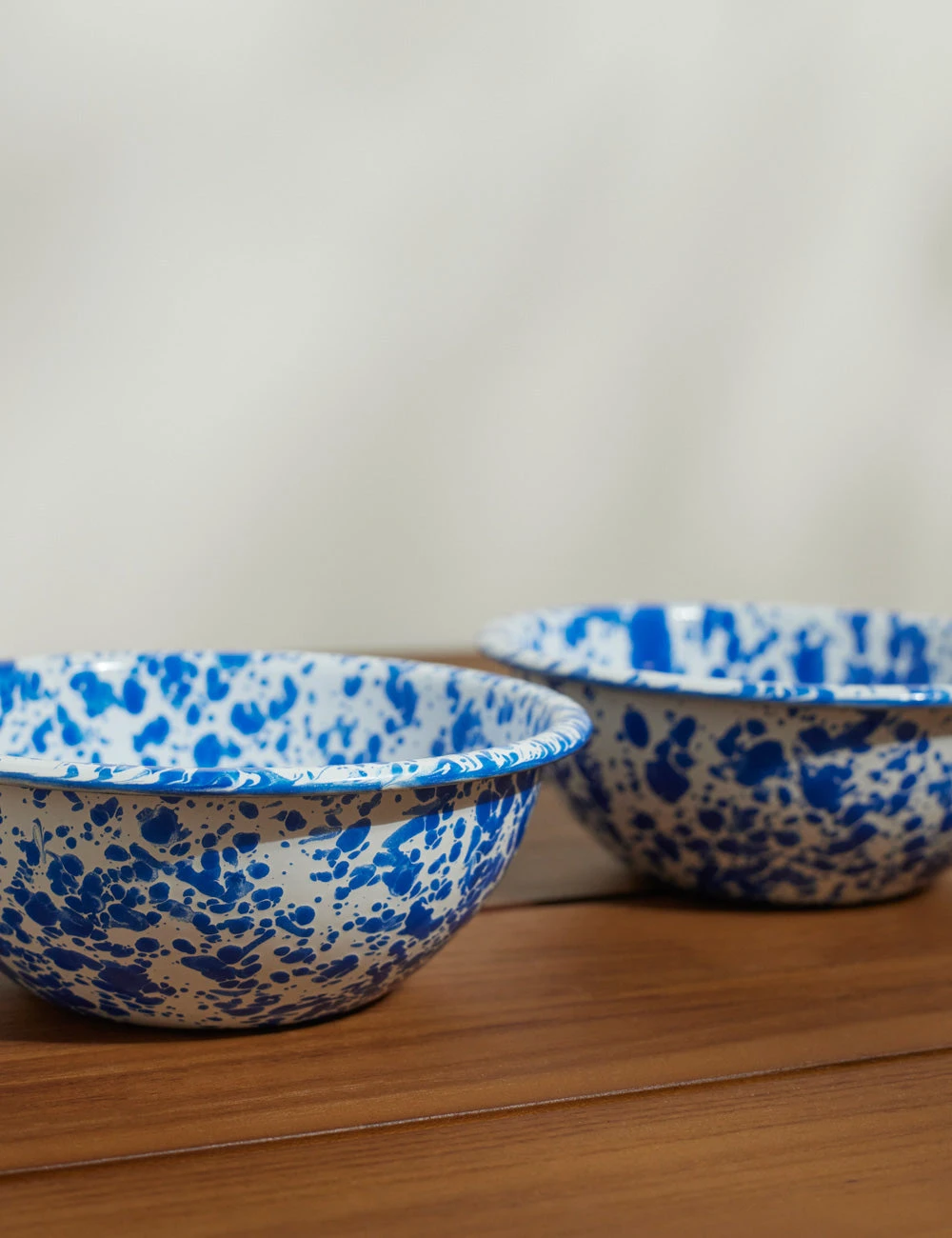 Enamelware Cereal Bowl (Set Of 4) By Crow Canyon 4 Enamelware Cereal Bowl (Set Of 4) By Crow Canyon - Image 2