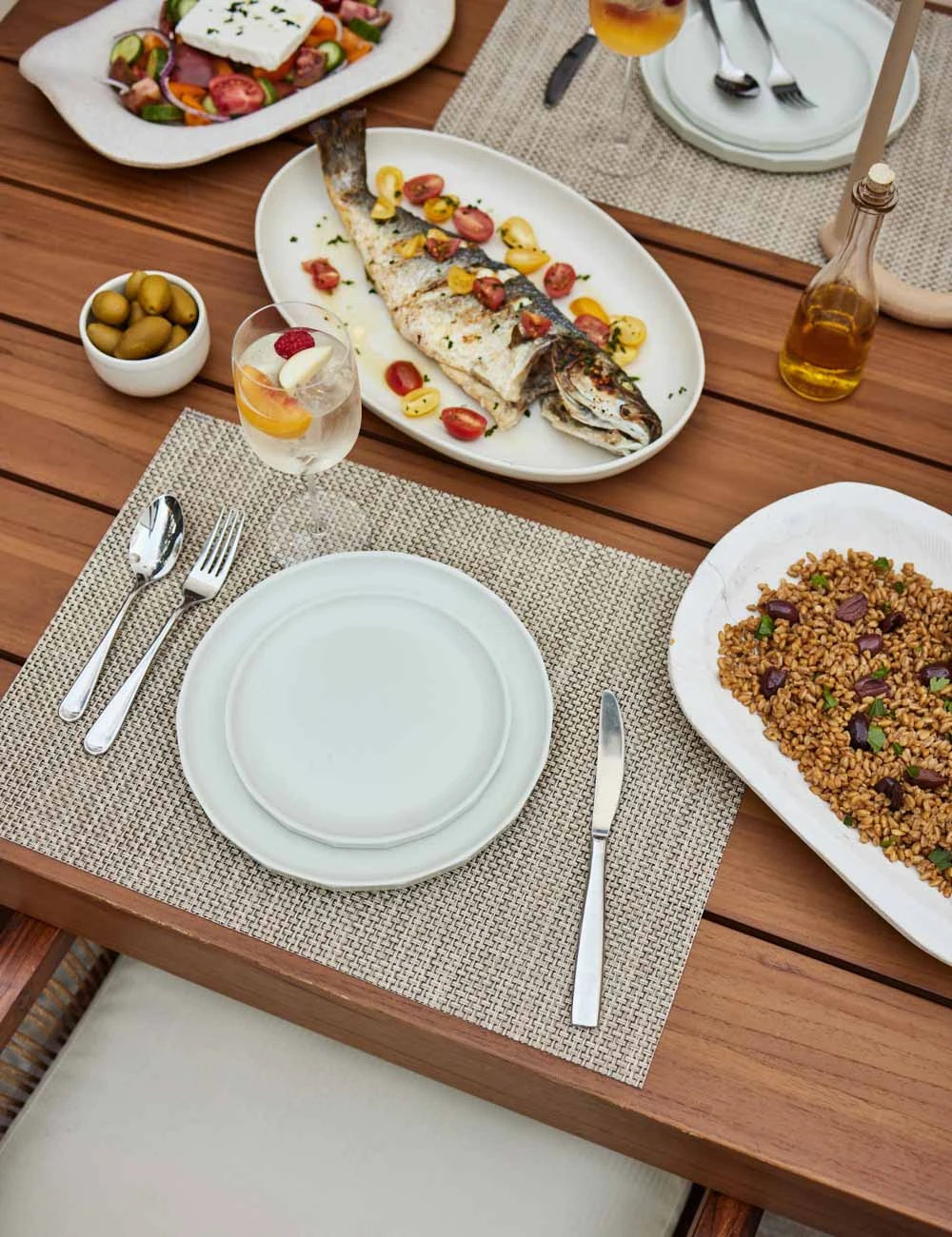 Front Page 27 Front Page -TableTrove Sales Store JME8473 SITECROP