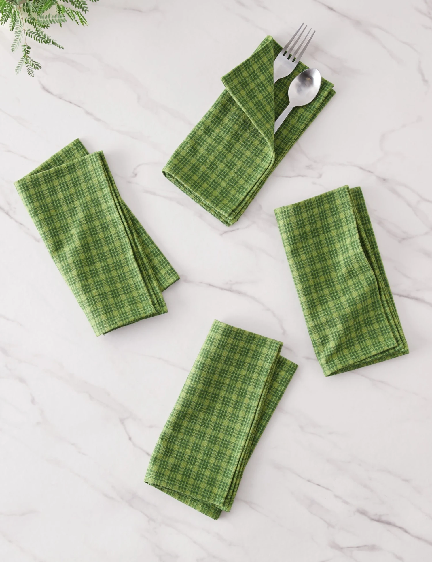 Katherine Plaid Napkins (Set Of 4) By Heather Taylor Home 3 Katherine Plaid Napkins (Set Of 4) By Heather Taylor Home