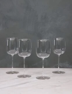Borough Wine Glass (Set Of 4) By LSA International