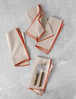 Linen Napkins (Set Of 4) By MADRE -TableTrove Sales Store MADRELinenNapkins Crimini Medium Setof4 4738