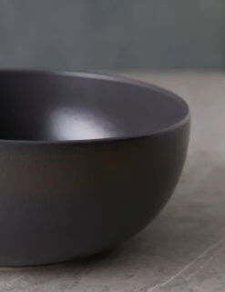 Pacifica Serving Bowl By Casafina -TableTrove Sales Store PacificaServingBowlbyCasafina SeedGray L0467262 2116