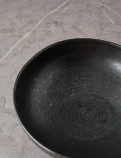 Weilan Low Serving Bowl, Black/Brown -TableTrove Sales Store PionLowServingBowl Black BrownbyHouseDoctor 12175