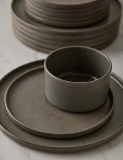 Redonda Dinnerware (18-Piece Set) By Costa Nova 9 Redonda Dinnerware (18-Piece Set) By Costa Nova -TableTrove Sales Store RedondaDinnerware 18 PieceSet byCostaNova Brown L046662120521 SITECROP